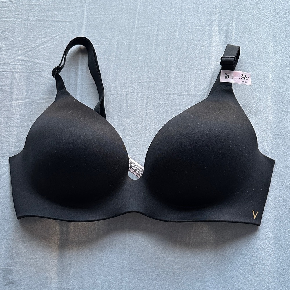 Victoria's Secret Black Push-up Seamless Bra